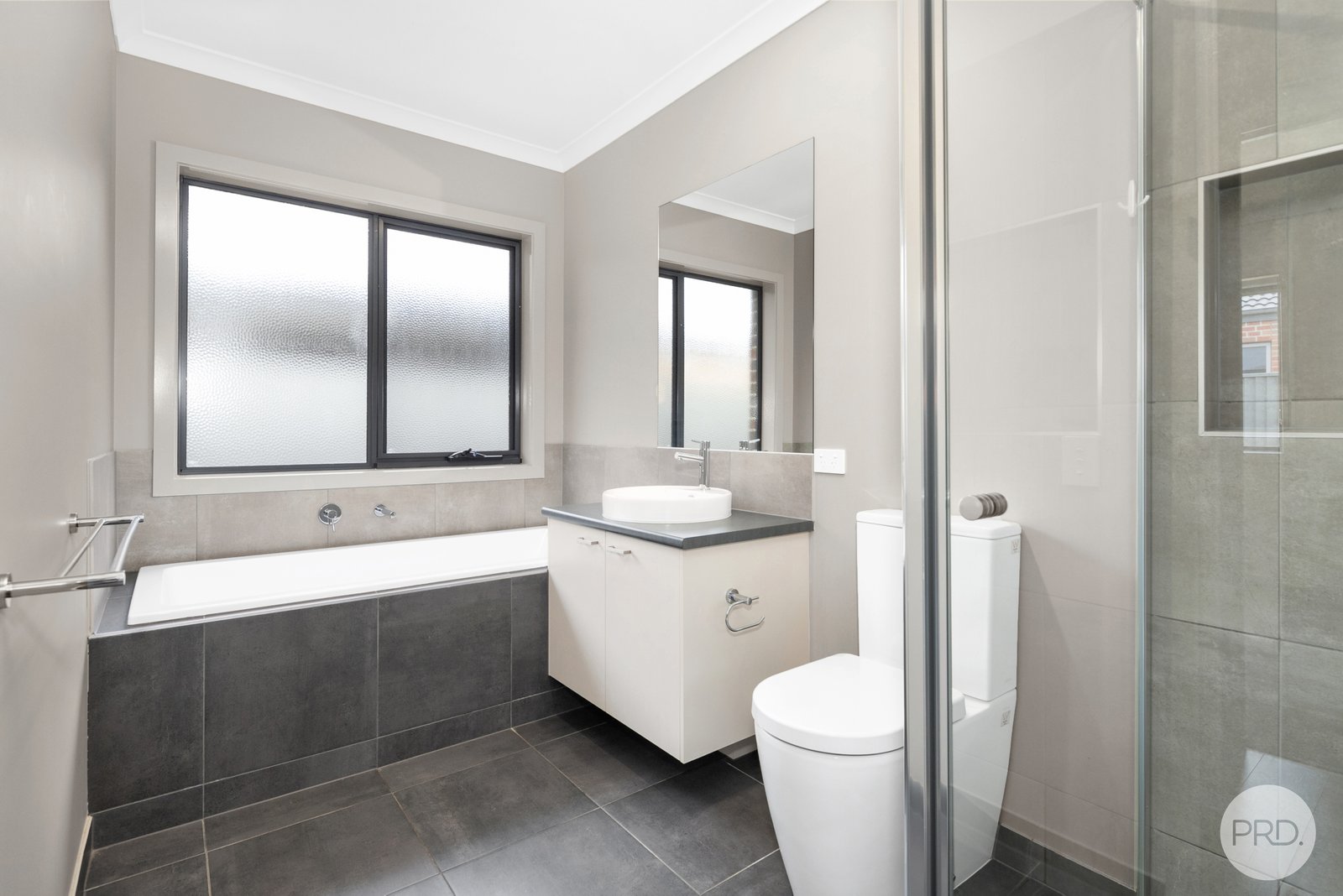 37 Tremain Drive LUCAS 15