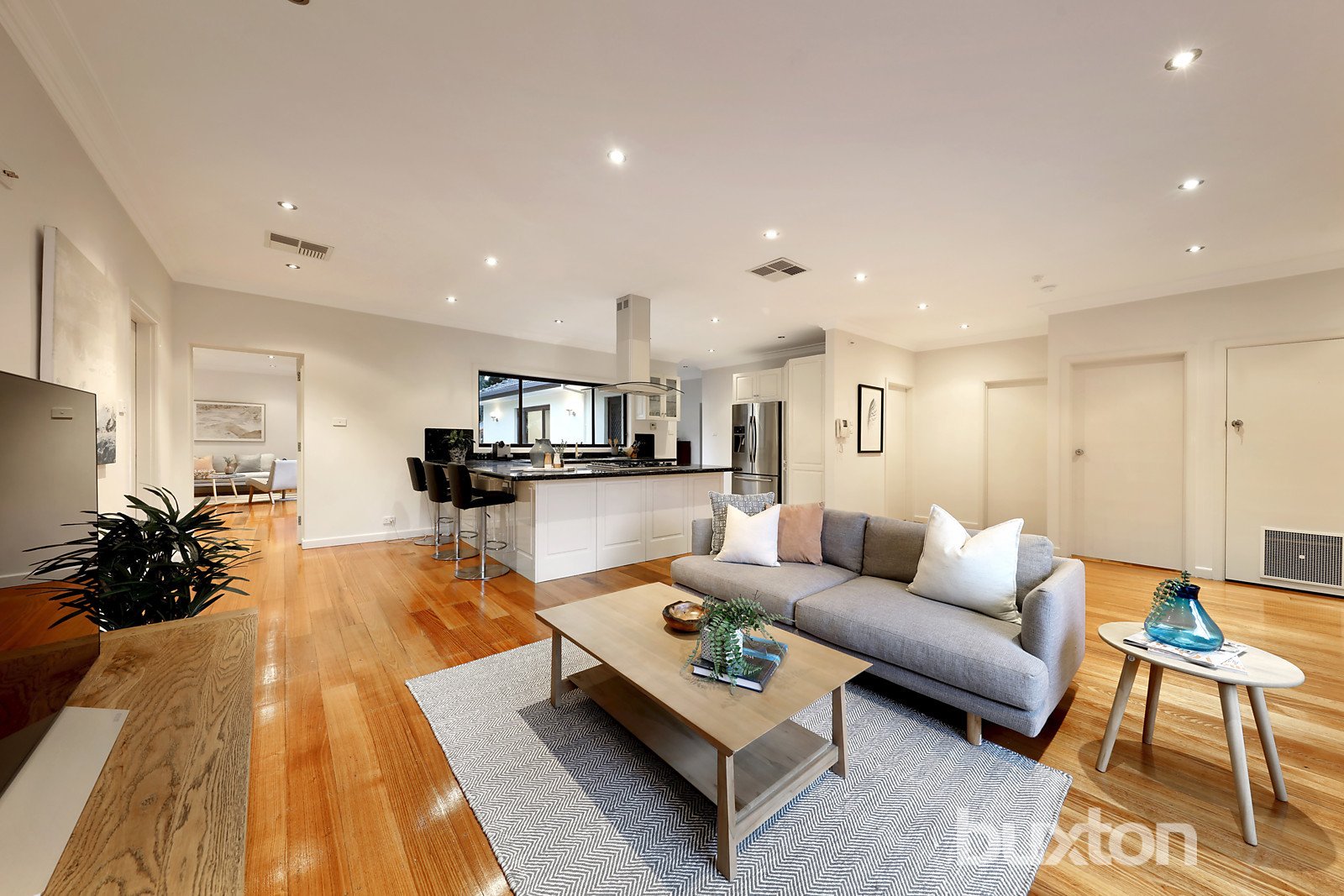 Gallery: 37 Tudor Street