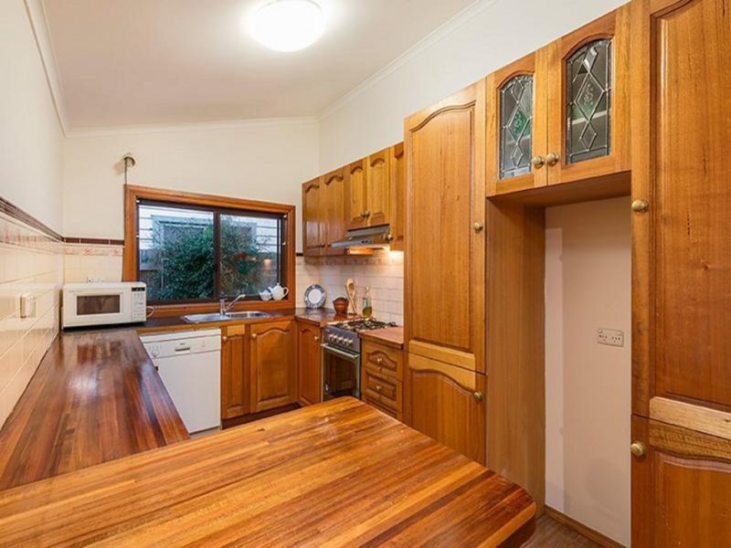 Gallery: 37 Tuppen Street