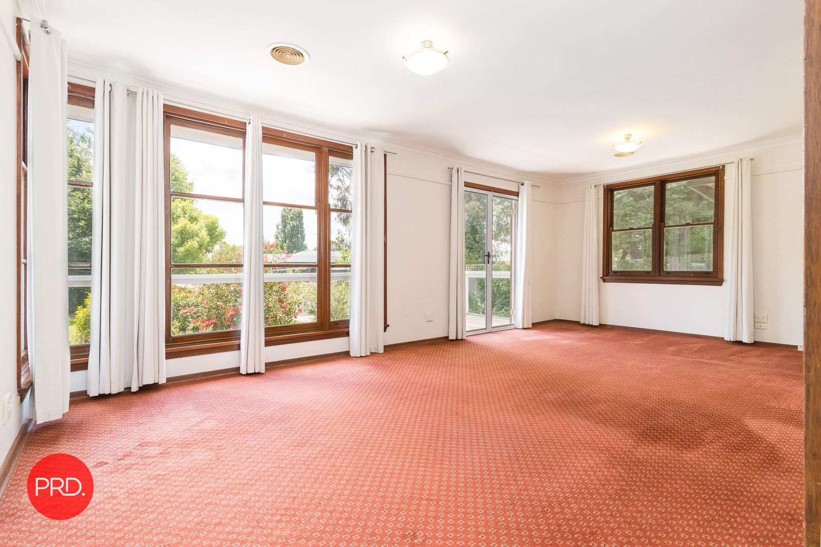 37 Turallo Terrace BUNGENDORE 9