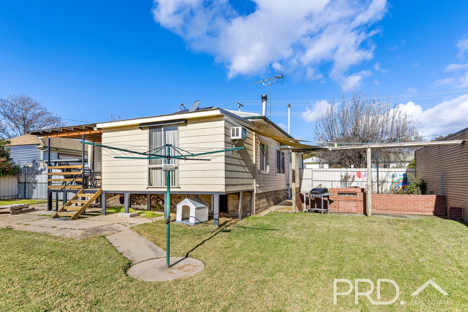 37 Vyner Street TUMUT 17
