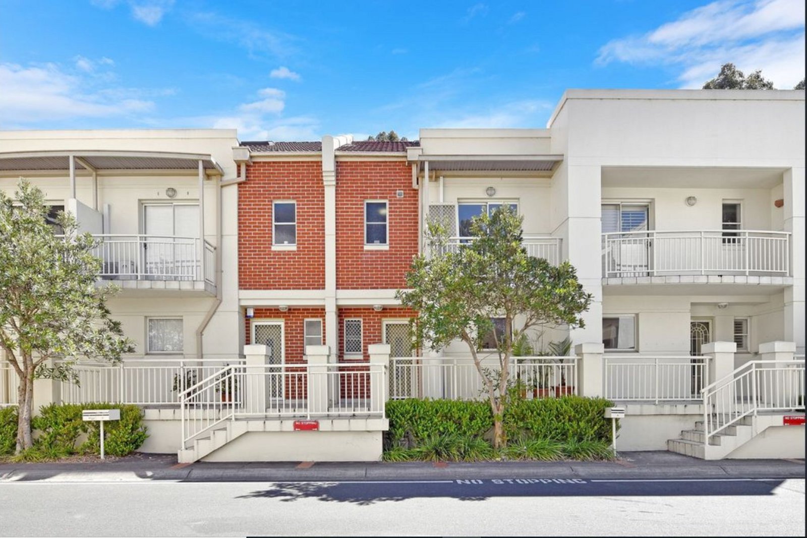 37 Walkers Drive, LANE COVE NSW 2066