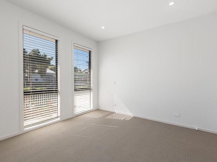 Gallery: 37 Walter Street