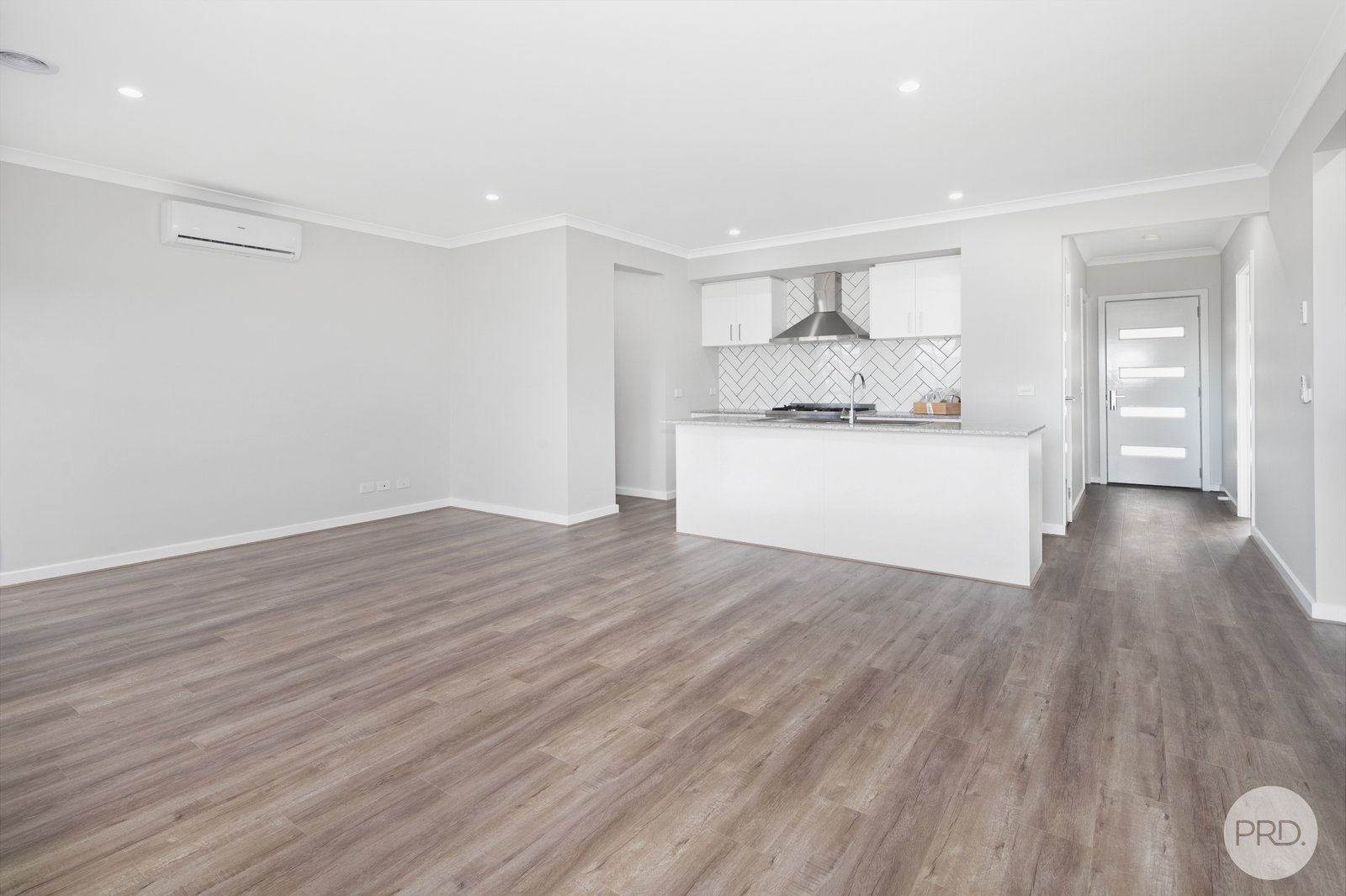 37 Walters Way ALFREDTON 9