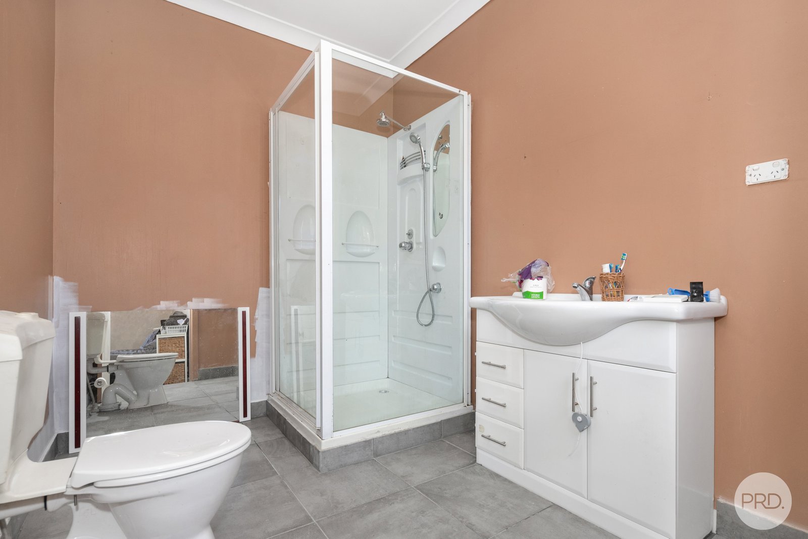 37 Water Street BROWN HILL 9