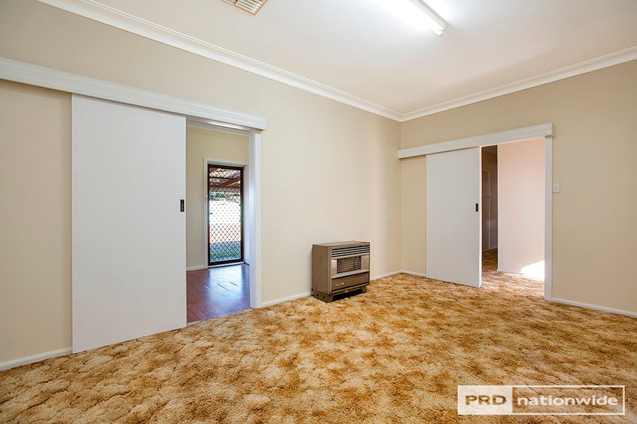 37 Wilburtree Street TAMWORTH 2