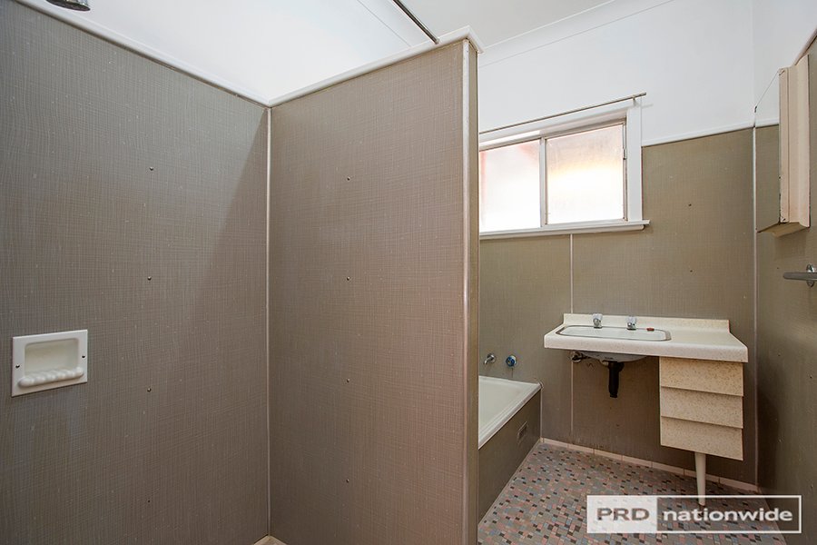 37 Wilburtree Street TAMWORTH 6