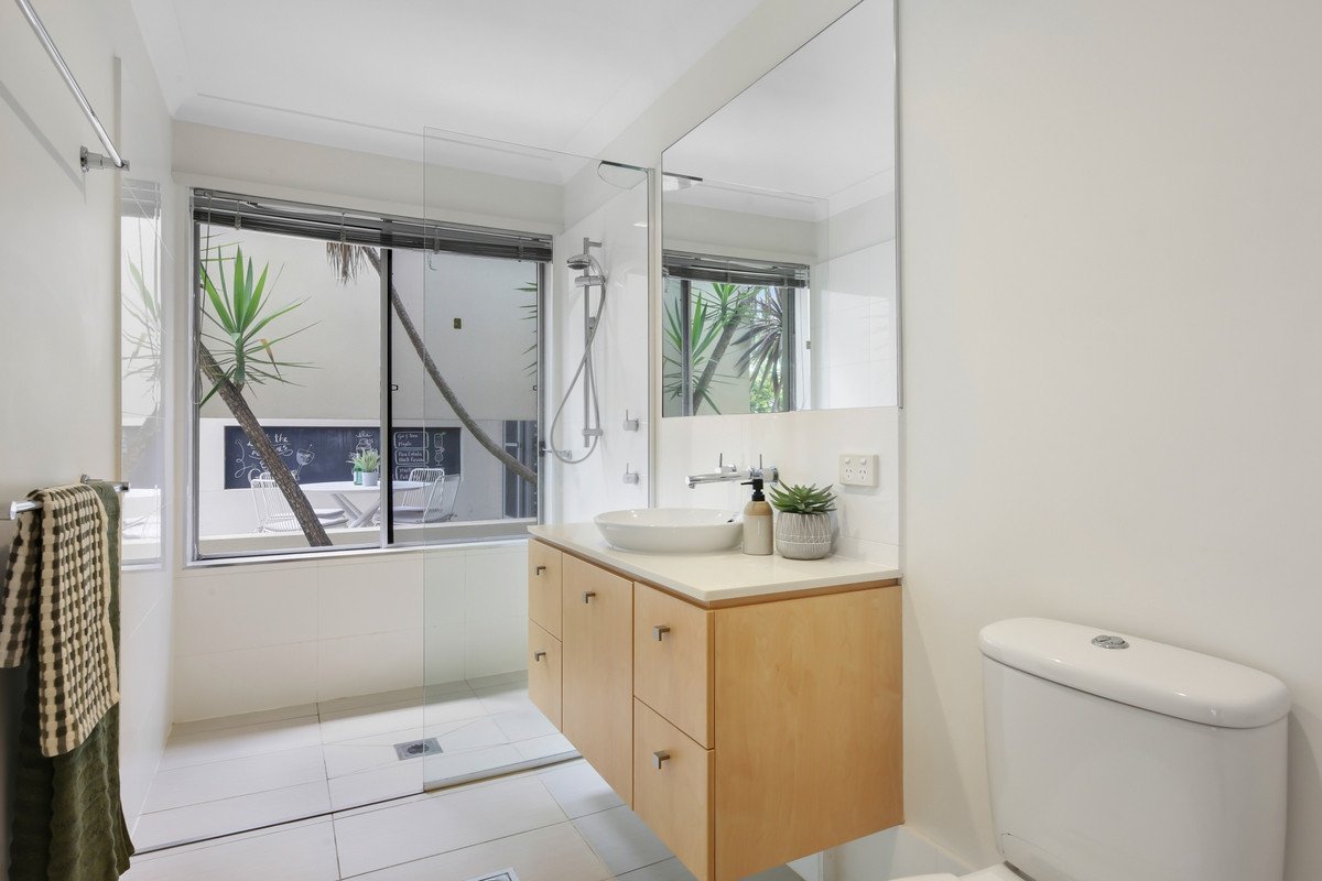 37 Worchester Terrace REEDY CREEK 24