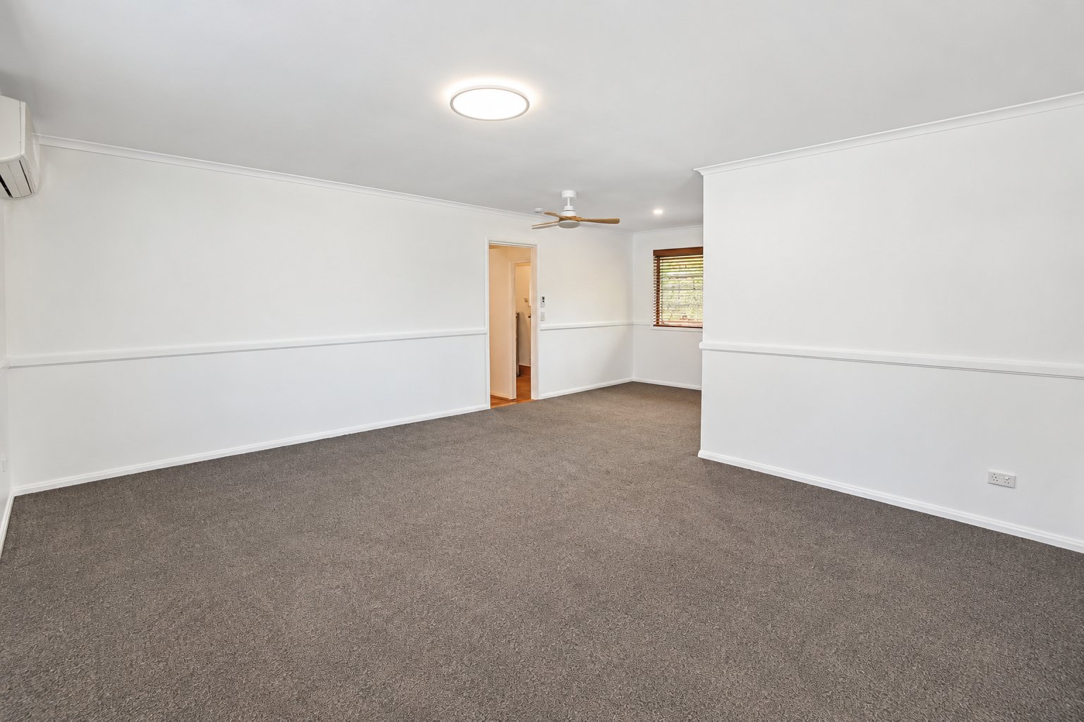 37 Yangoora Crescent ASHMORE 5