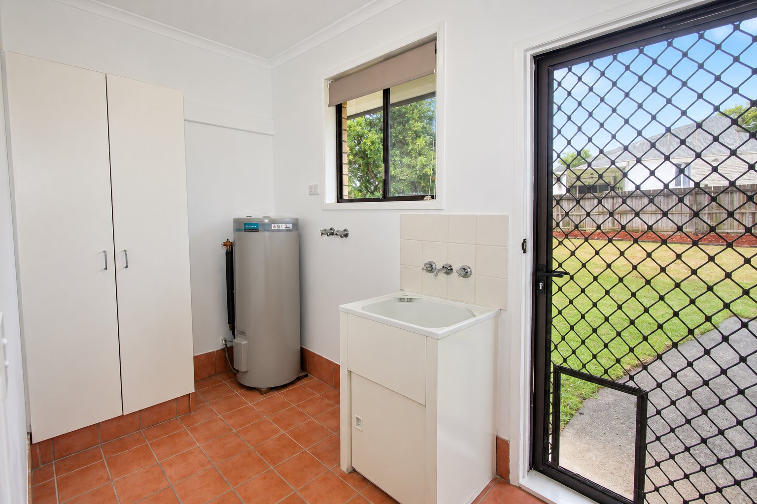 37 Yangoora Crescent ASHMORE 12