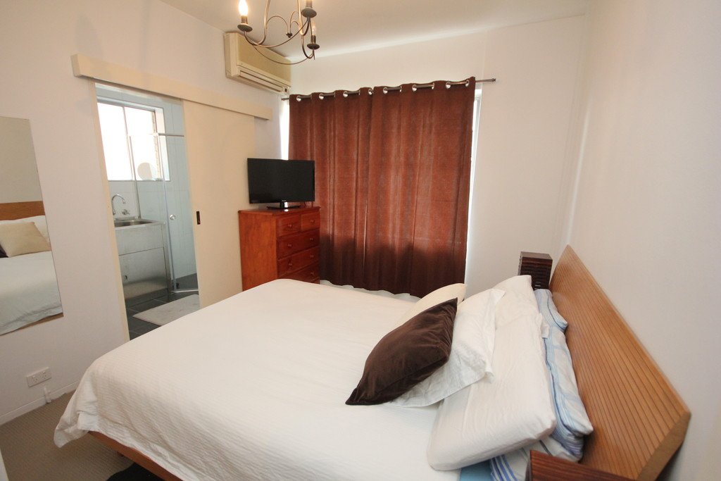 370 Bay Street BRIGHTON-LE-SANDS 6