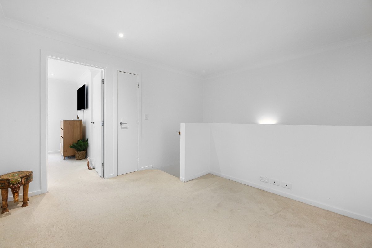3/70 Galeen Drive Burleigh Waters 16