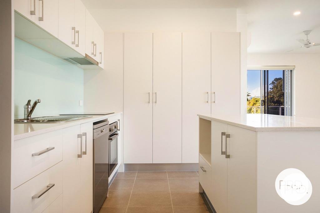 3/70 Minnie Street SOUTHPORT 4