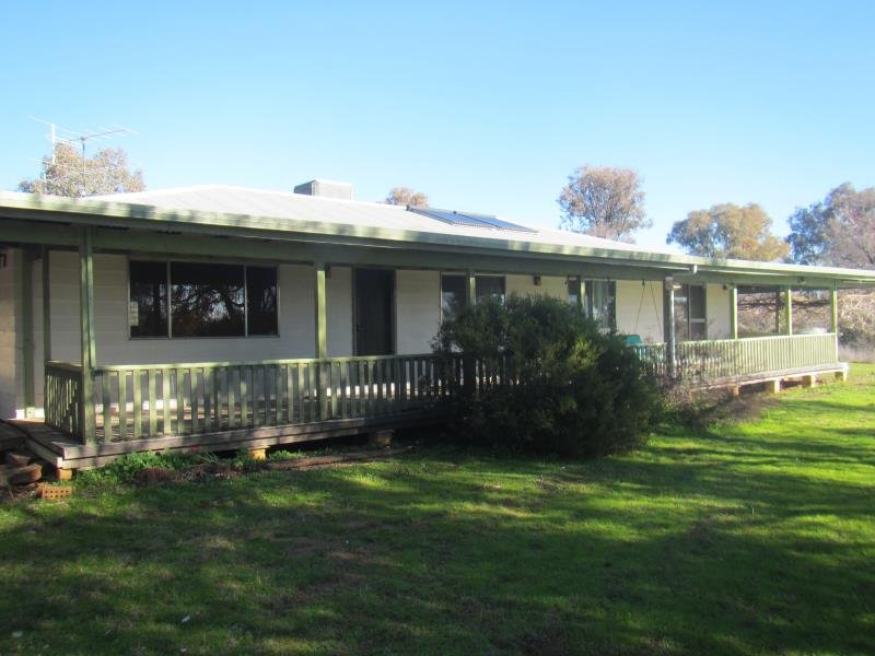 370 Moore Creek Road TAMWORTH 1