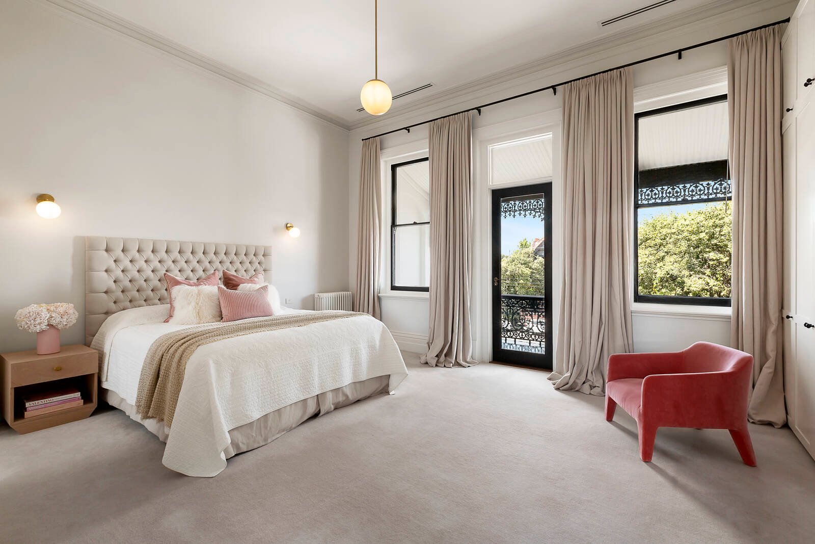 Real Estate and Property in 370 Park Street, South Melbourne, VIC