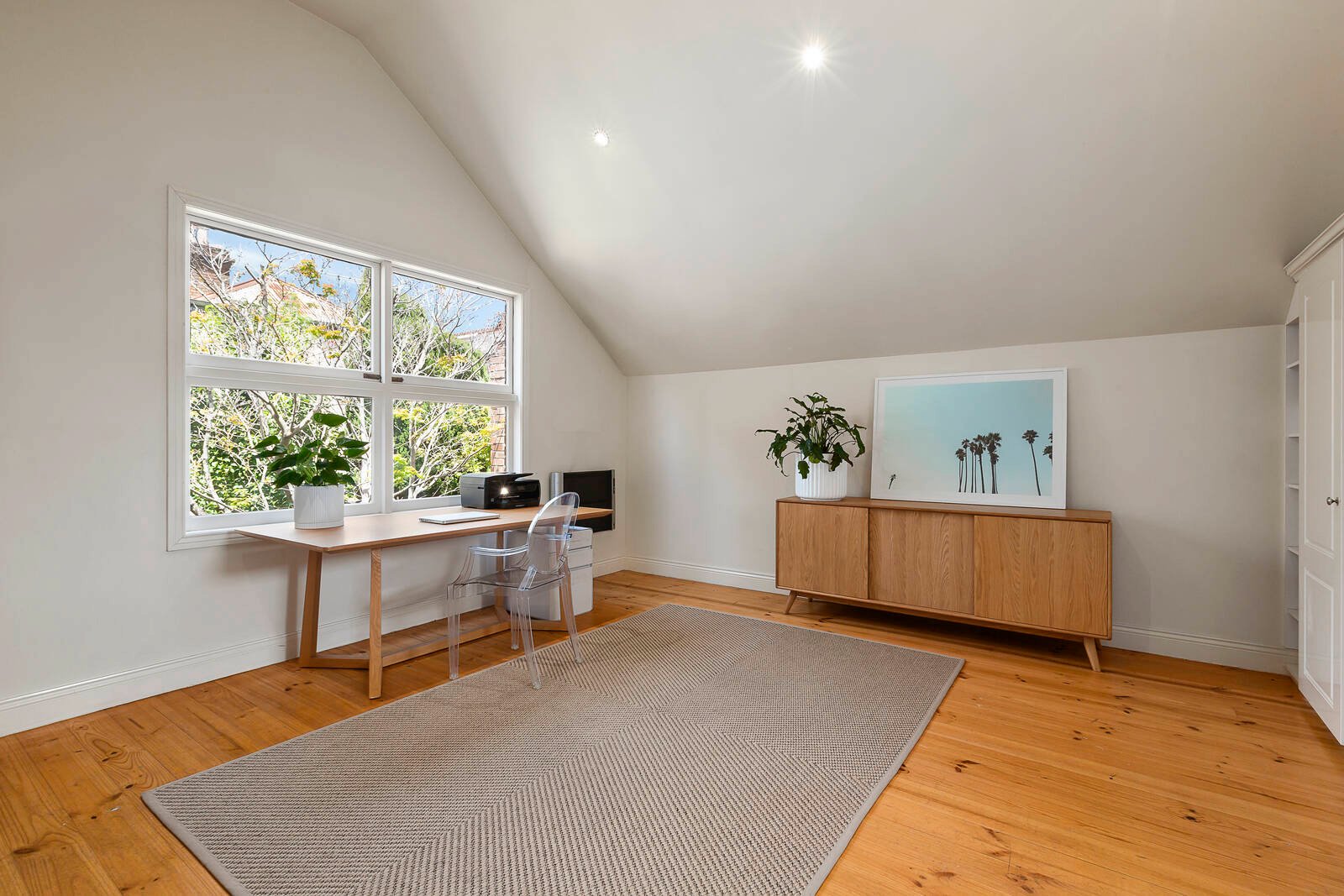 Real Estate and Property in 370 Park Street, South Melbourne, VIC