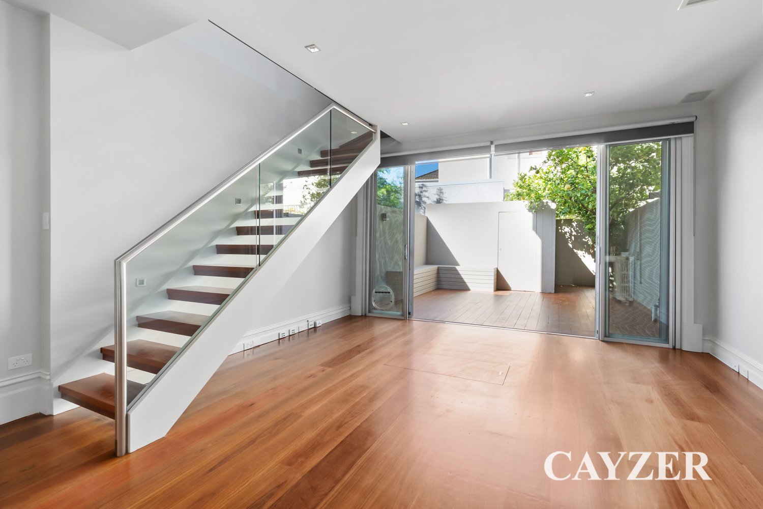 Gallery: 370 Richardson Street