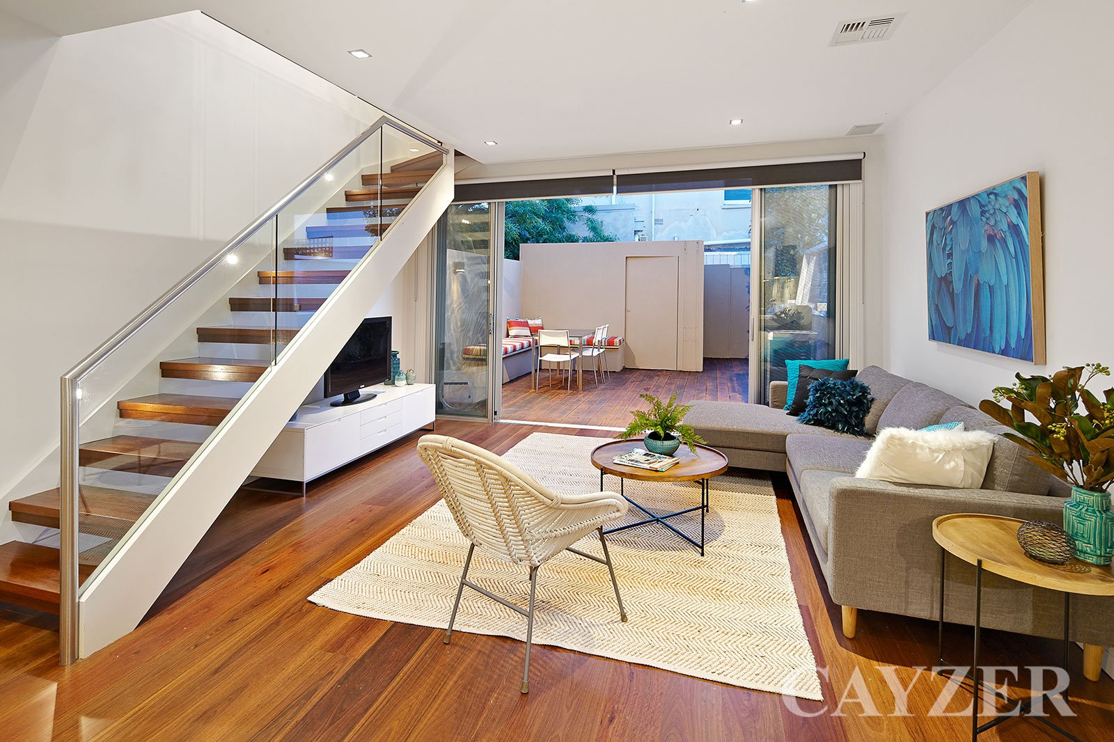 Gallery: 370 Richardson Street
