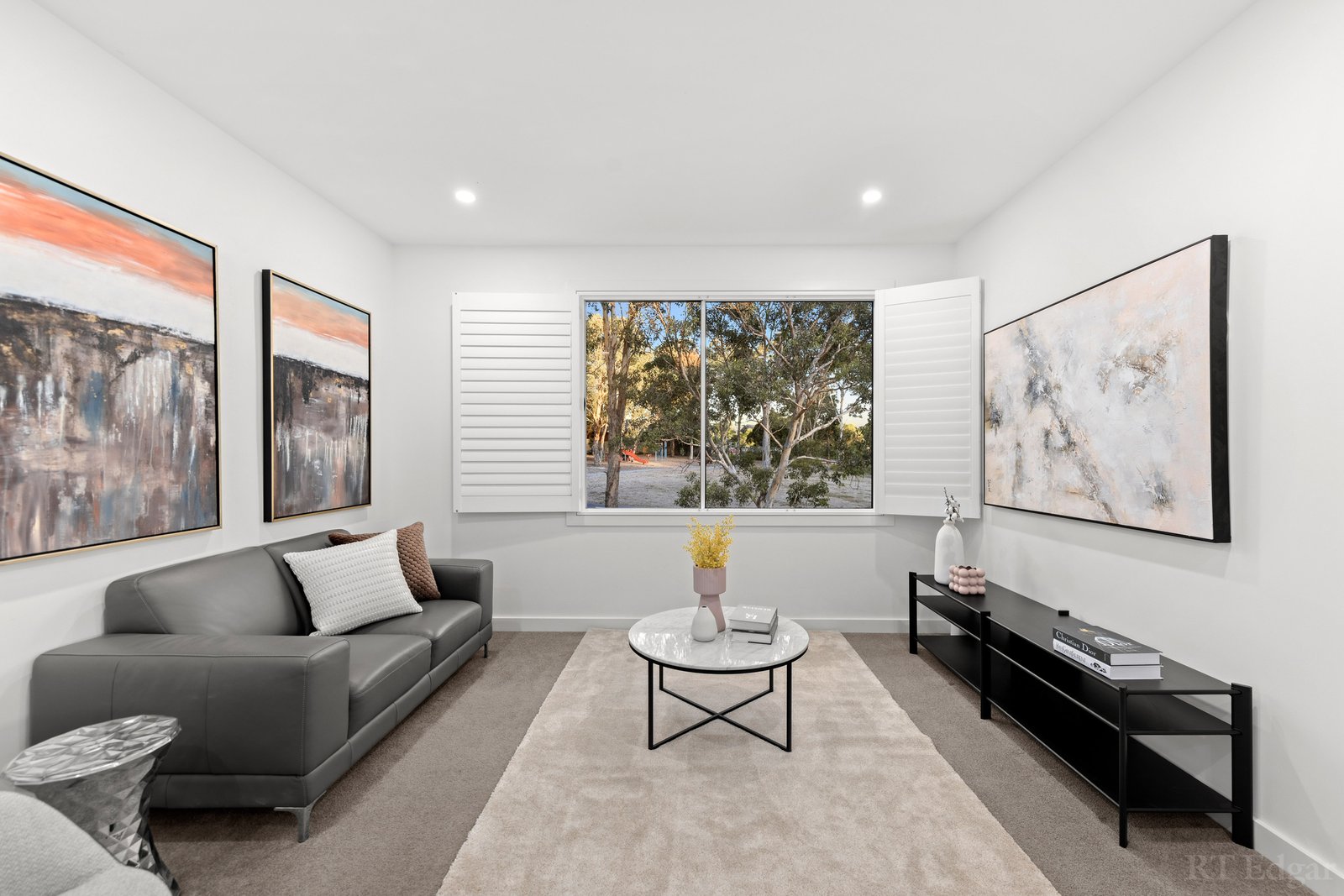 Real Estate and Property in 3/70 Russell Crescent, Doncaster East, VIC