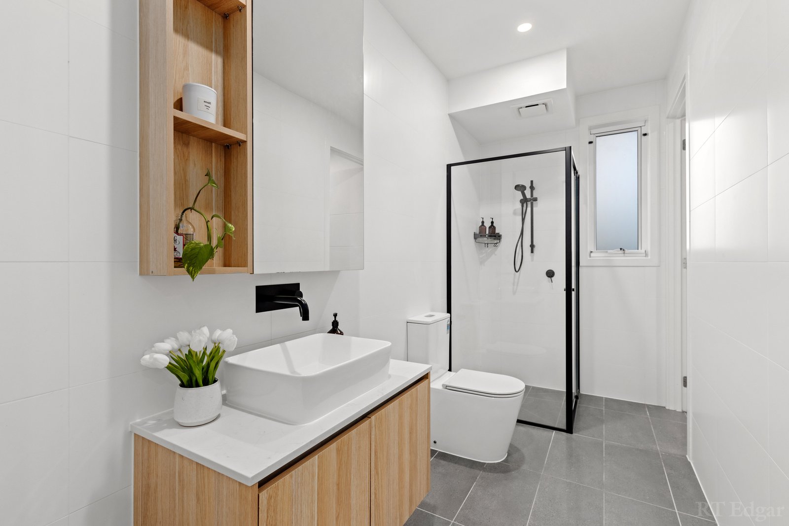 Real Estate and Property in 3/70 Russell Crescent, Doncaster East, VIC