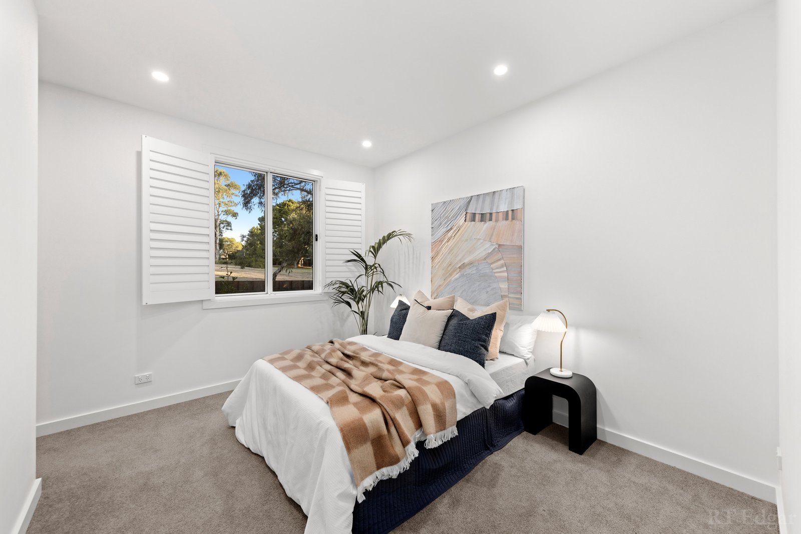 Real Estate and Property in 3/70 Russell Crescent, Doncaster East, VIC