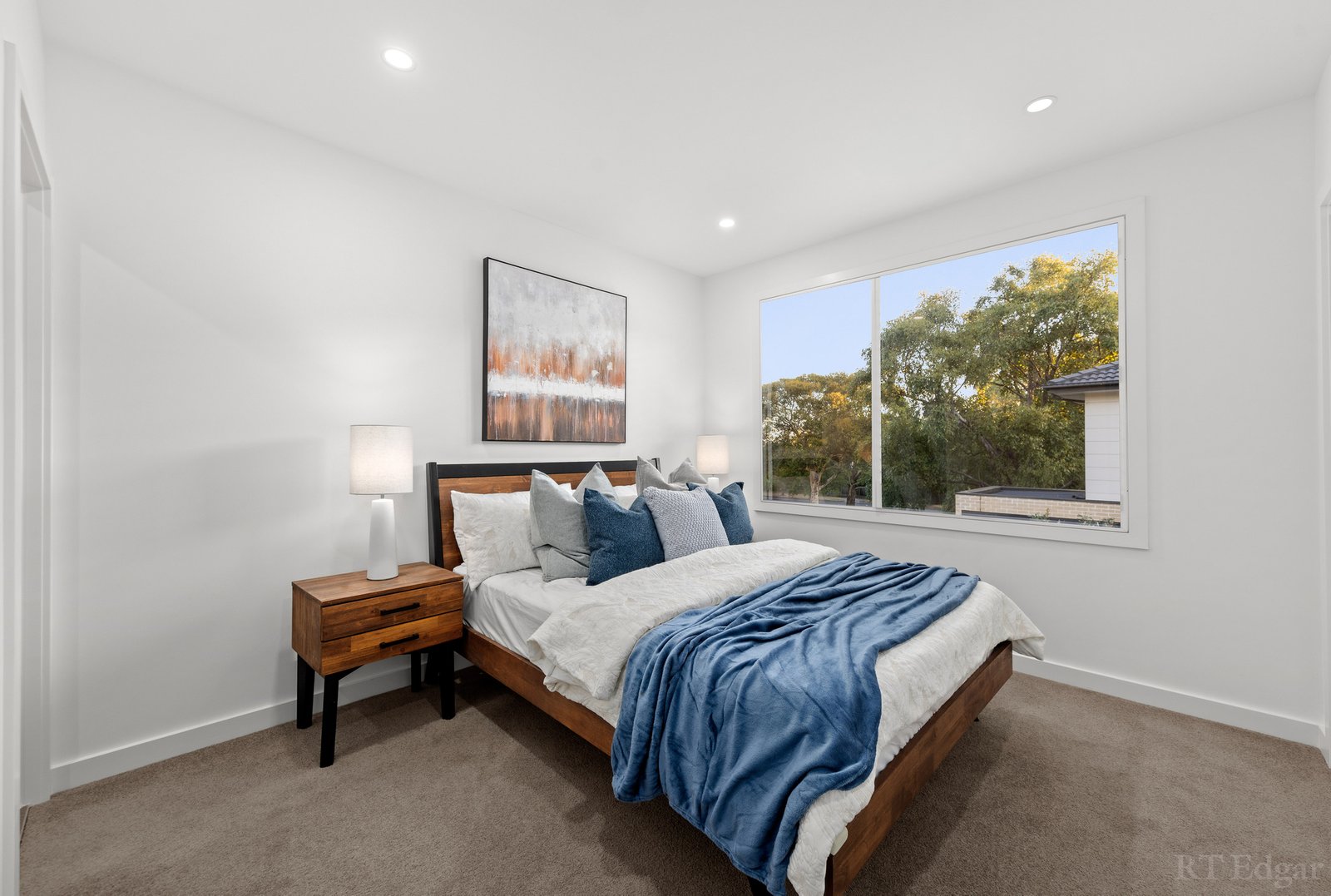 Real Estate and Property in 3/70 Russell Crescent, Doncaster East, VIC