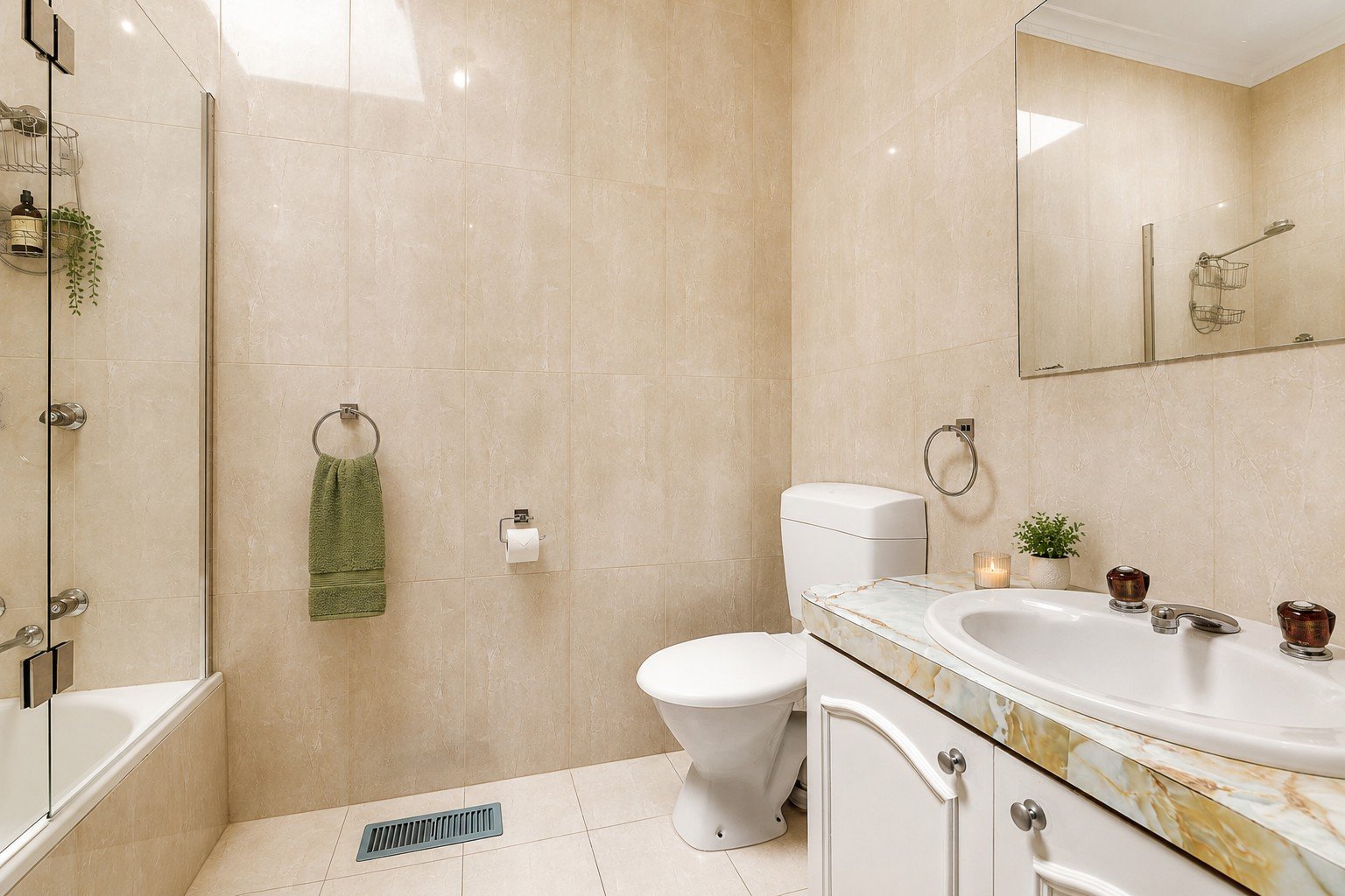 Gallery: 3/701-703 Hampton Street
