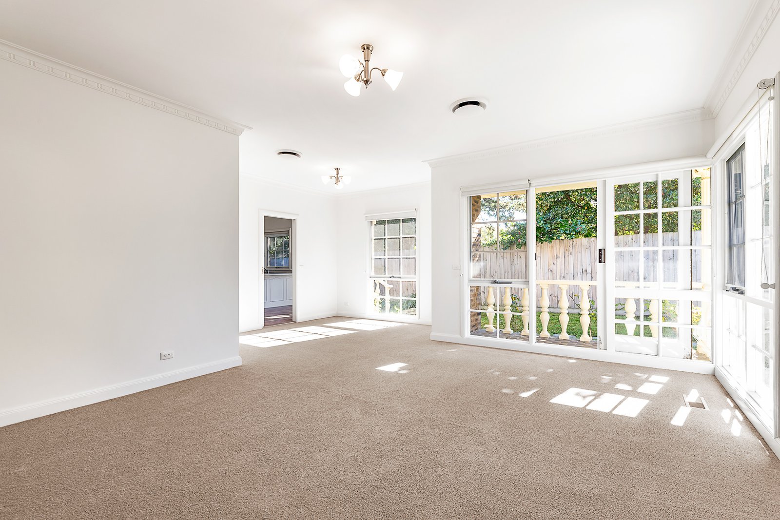 Gallery: 3/701 Hampton Street