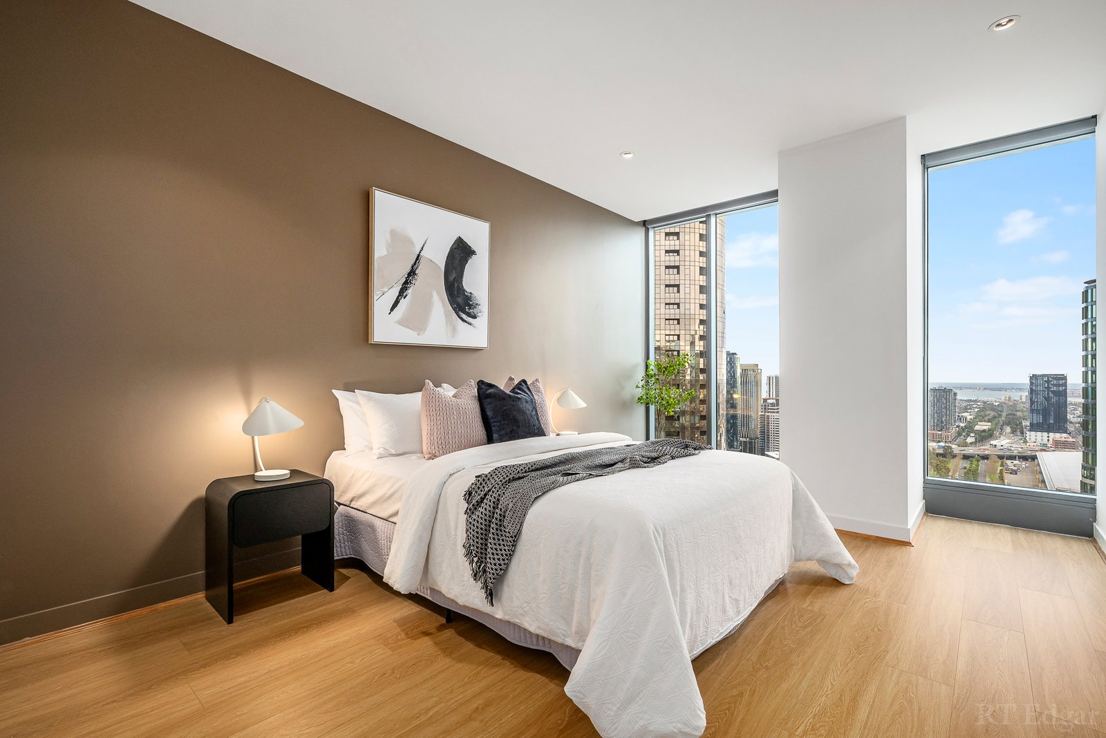 Real Estate and Property in 3708/1 Freshwater Place, Southbank, VIC