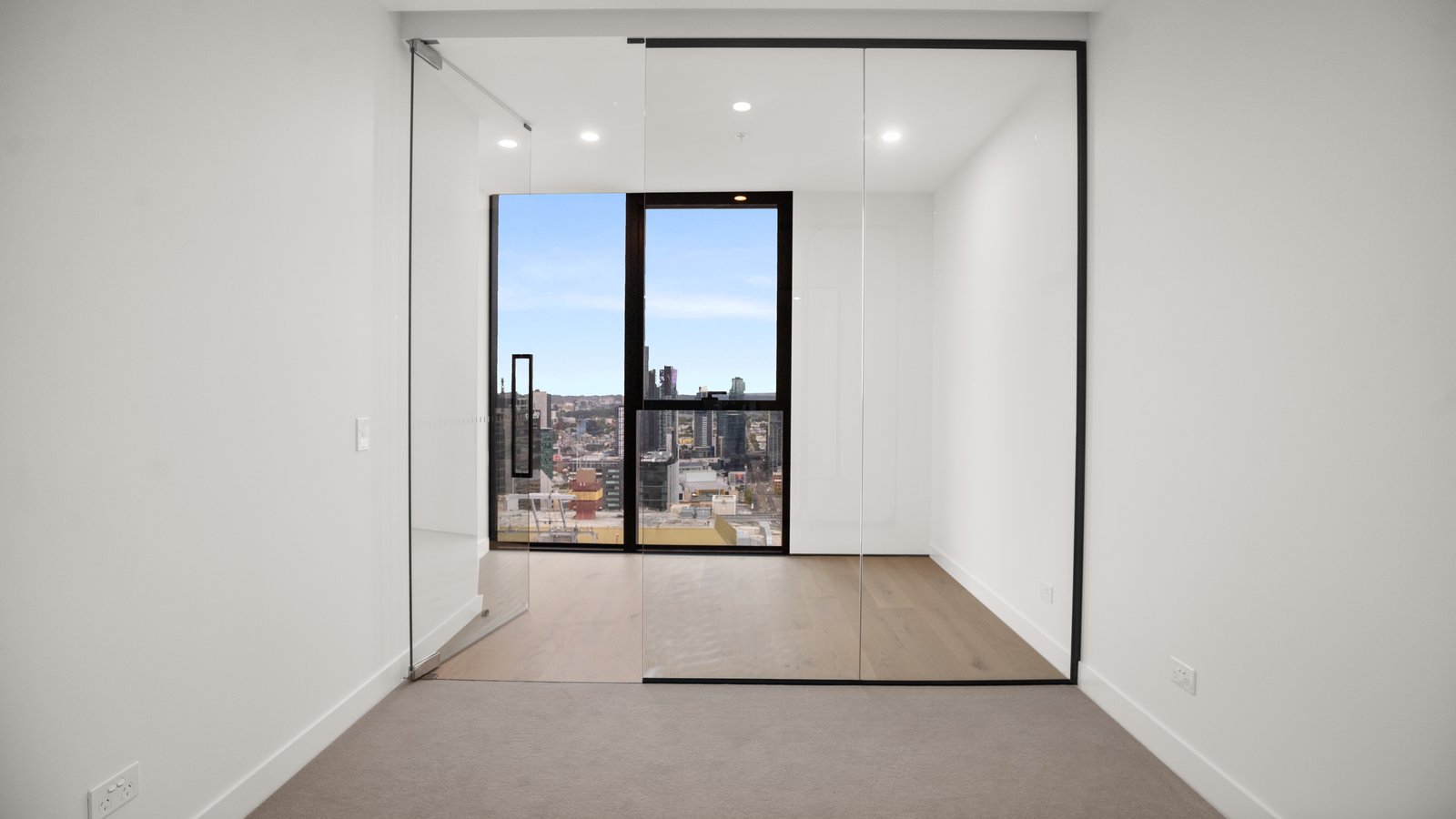 3709/138 Spencer Street MELBOURNE 4
