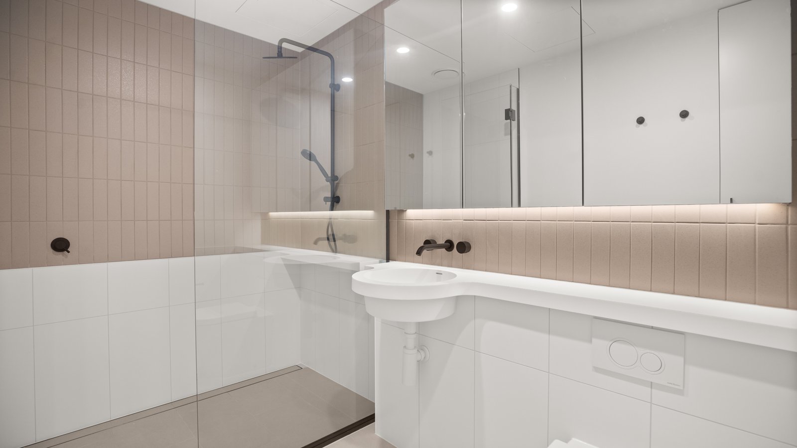 3709/138 Spencer Street MELBOURNE 6