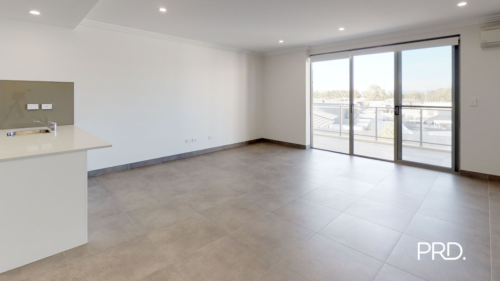 3/71 Deerubbin Dr  Glenmore Park 6