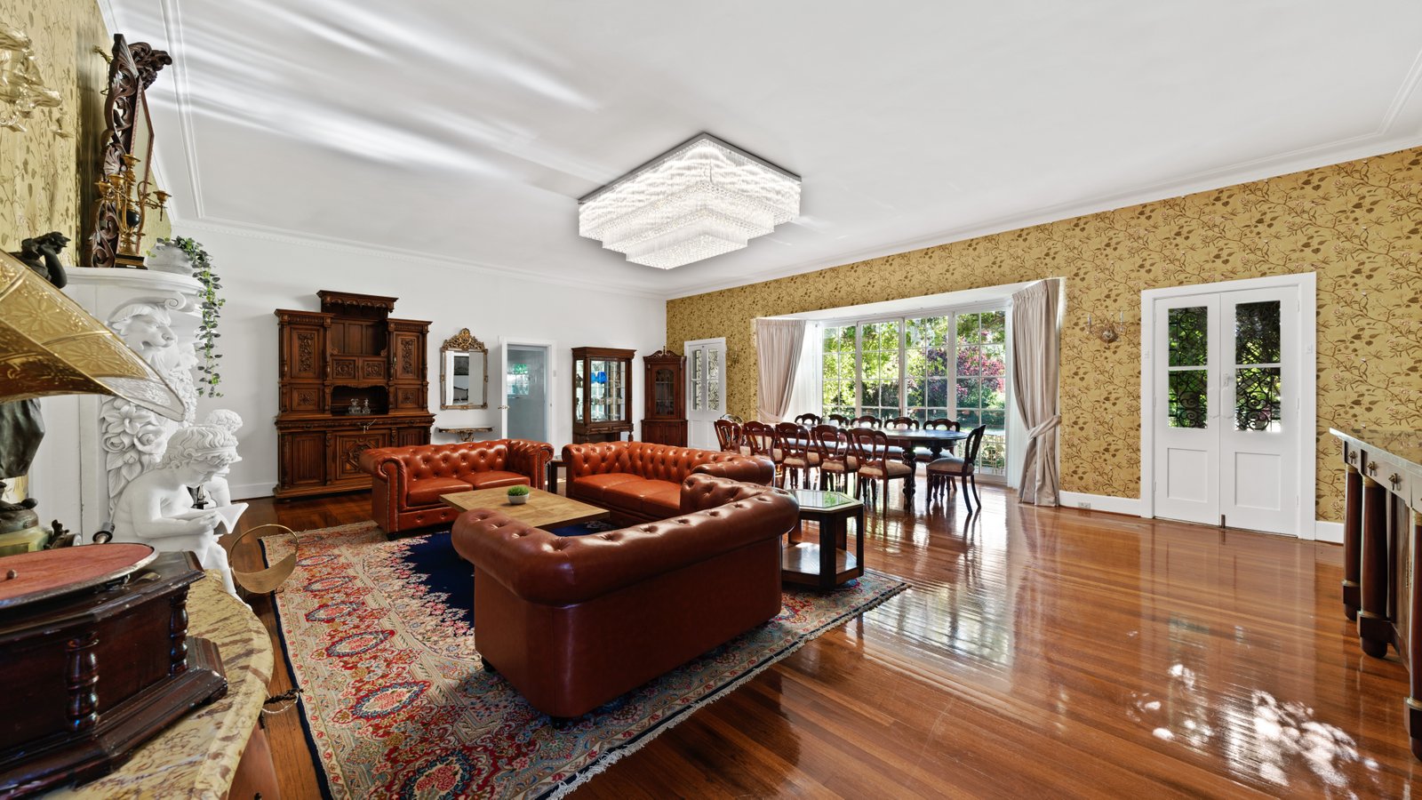 371 Mayfield Road LARBERT 10