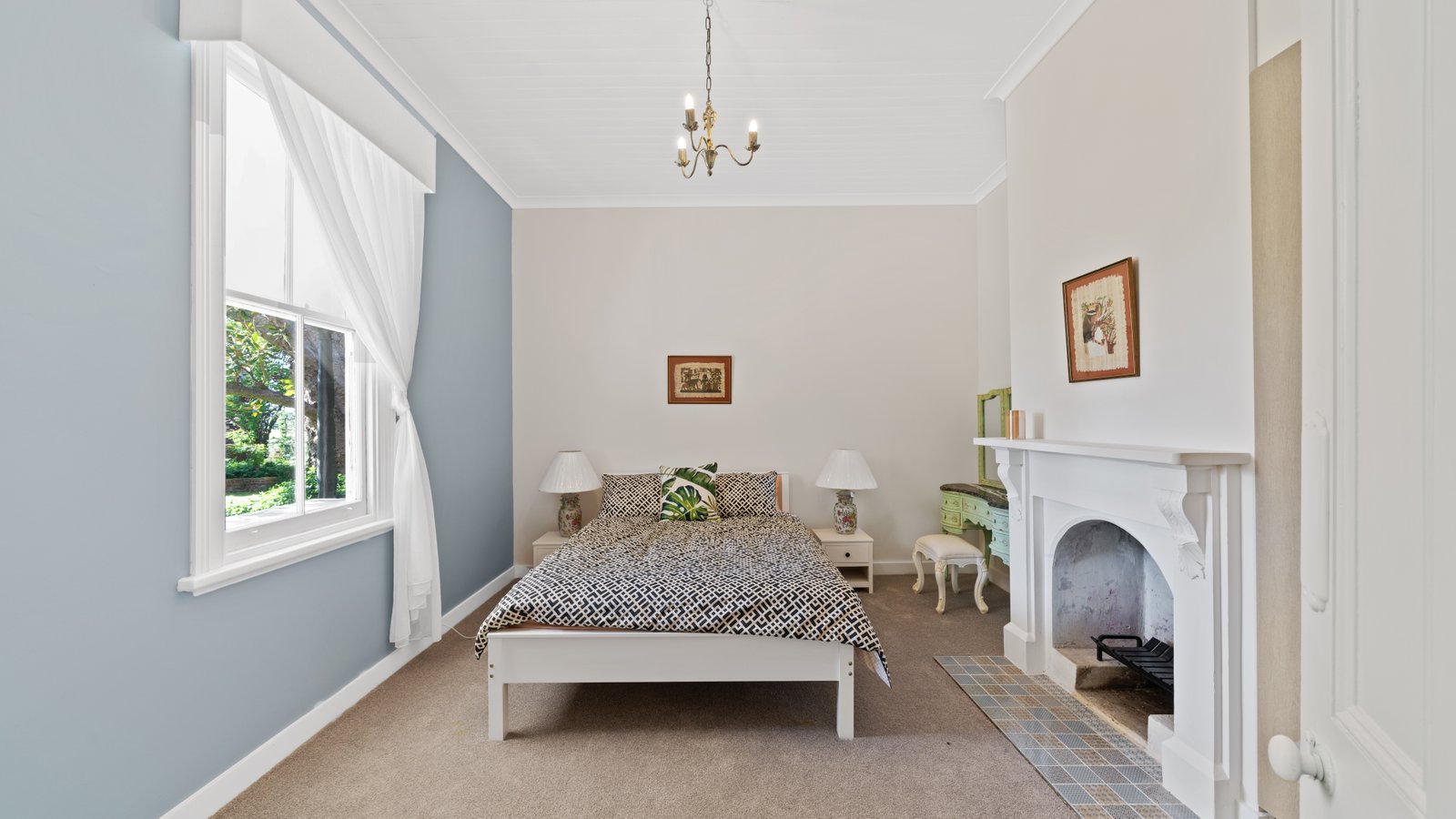 371 Mayfield Road LARBERT 11