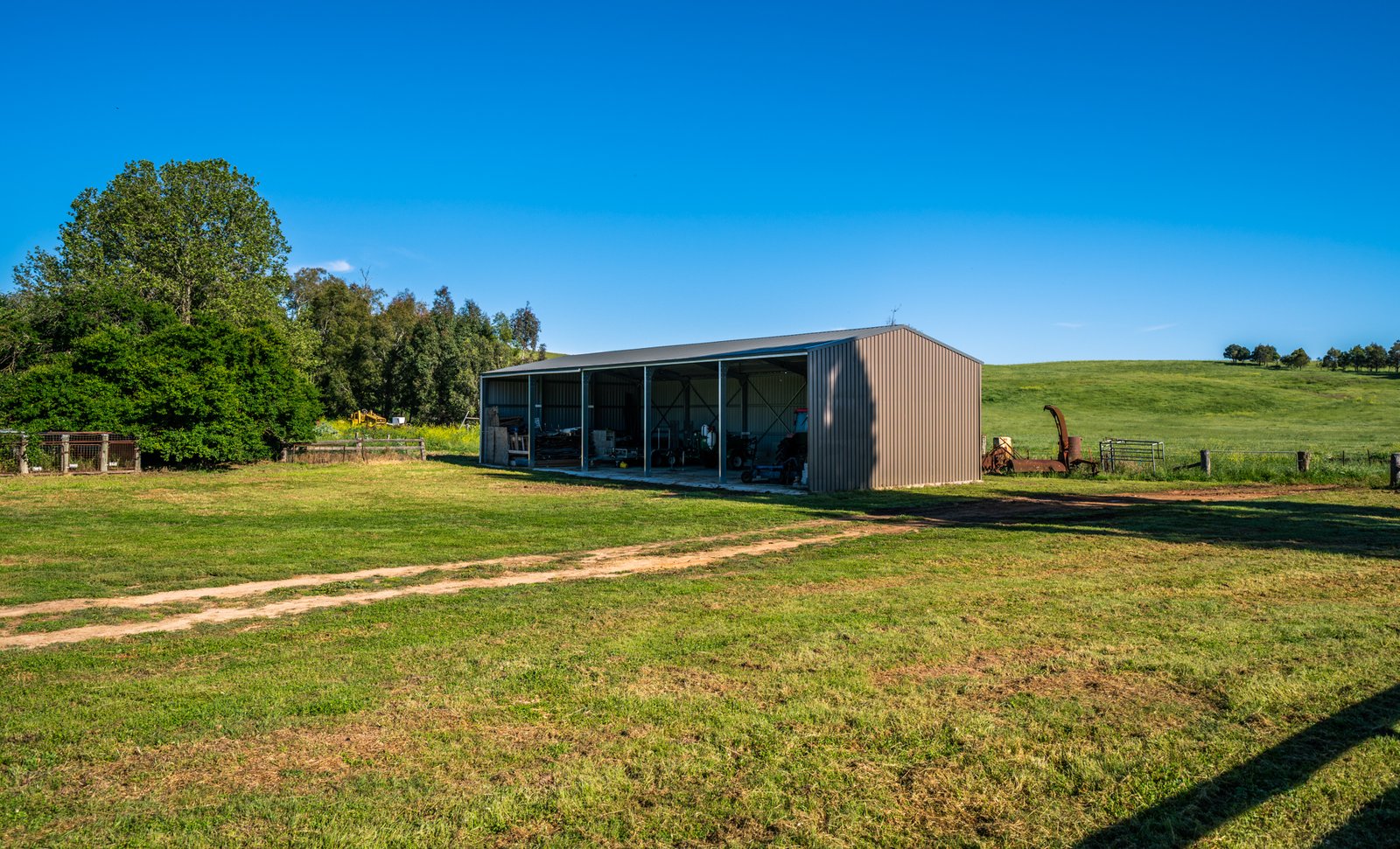 371 Mayfield Road LARBERT 17