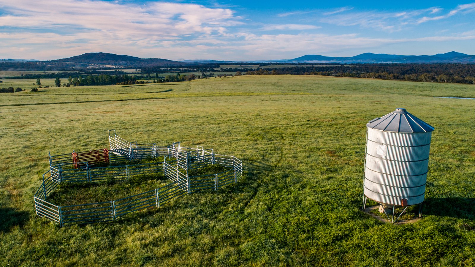 371 Mayfield Road LARBERT 18