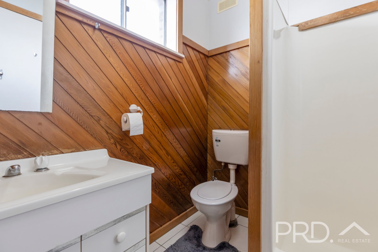 3/71 Simpson Street TUMUT 8