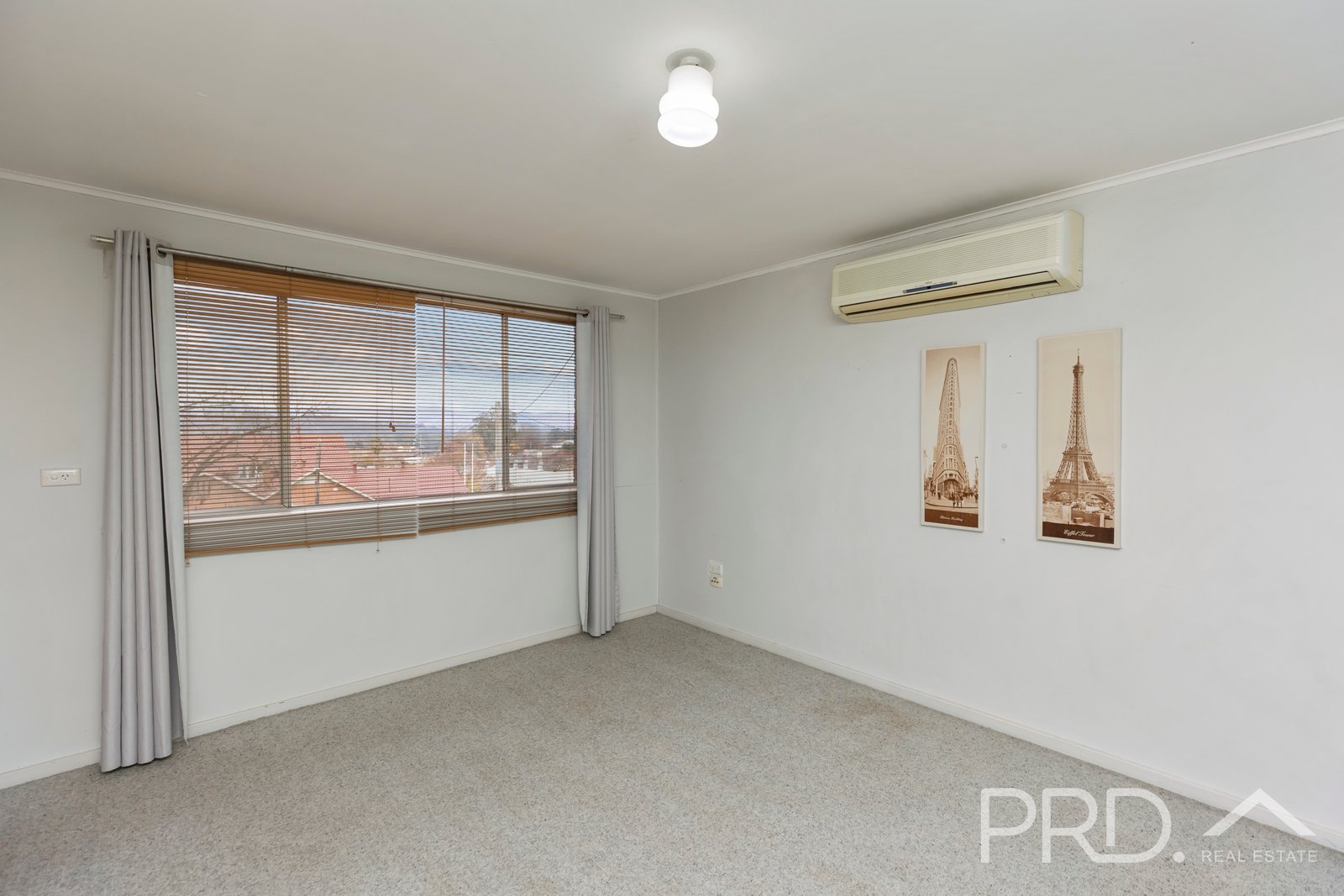 3/71 Simpson Street TUMUT 8