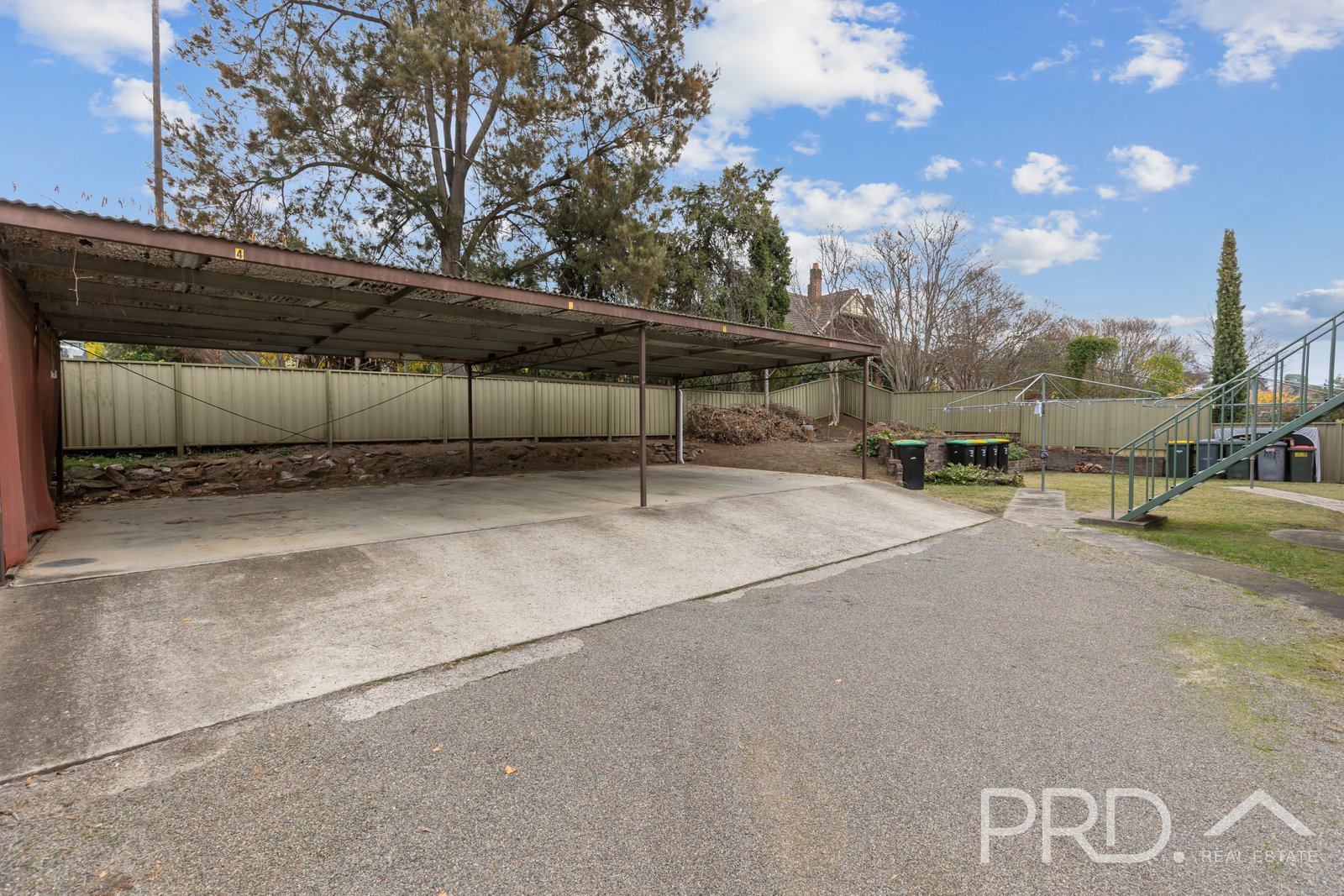 3/71 Simpson Street TUMUT 12
