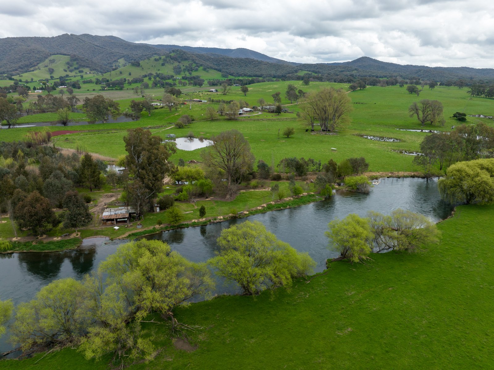 371 Snowy Mountains Highway TUMUT 1