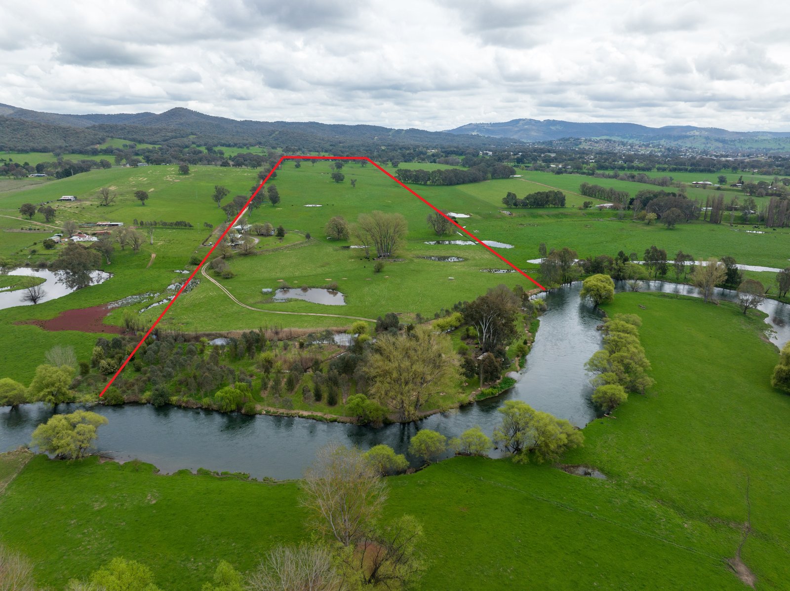 371 Snowy Mountains Highway TUMUT 2