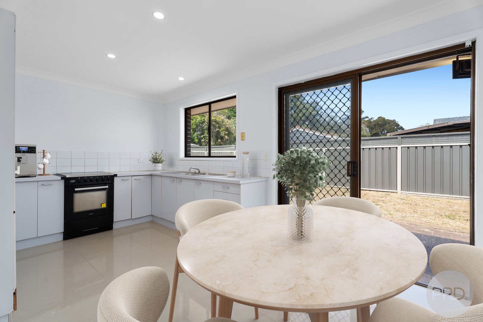 371 Soldiers Point Road SALAMANDER BAY 6