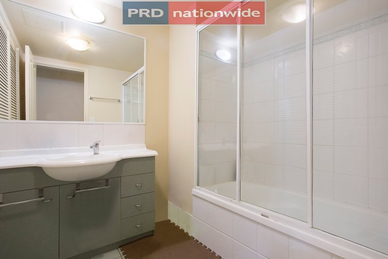 37/148 Marine Parade SOUTHPORT 8