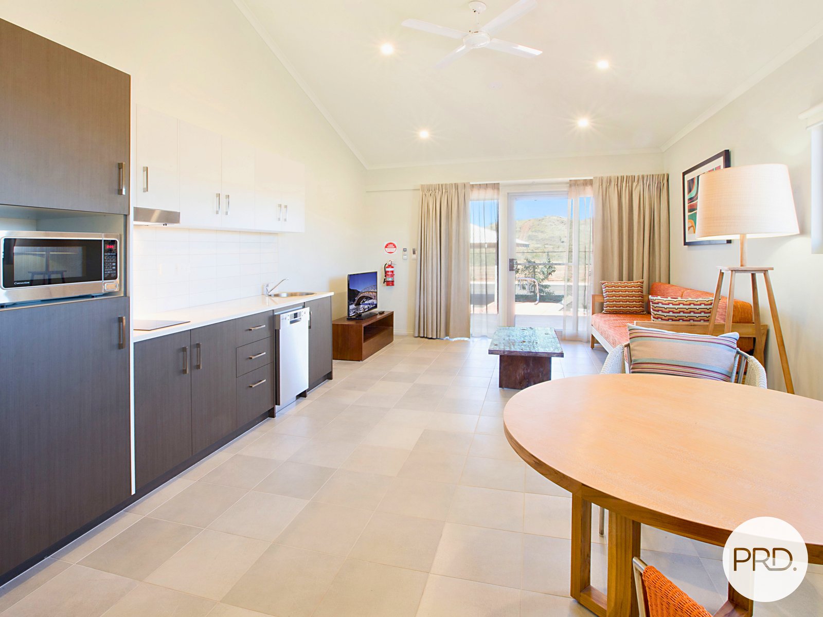 37/166 De Witt Road STOVE HILL 1
