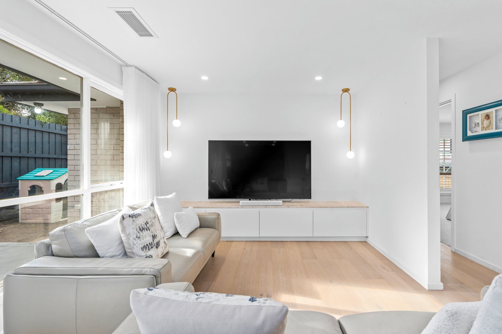 Gallery: 3/72 Essex Road