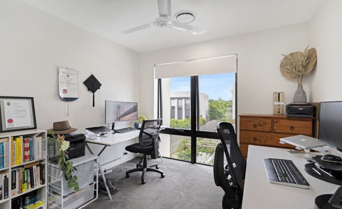 3/72 Galeen Drive Burleigh Waters 8