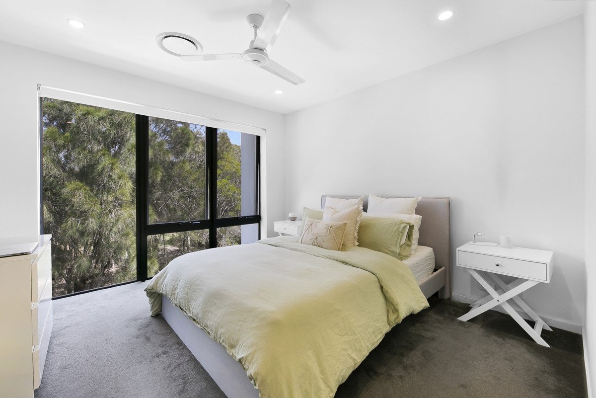 3/72 Galeen Drive Burleigh Waters 11