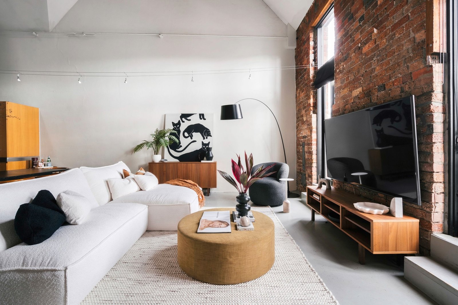 Real Estate and Property in 372 Gore Street, Fitzroy, VIC