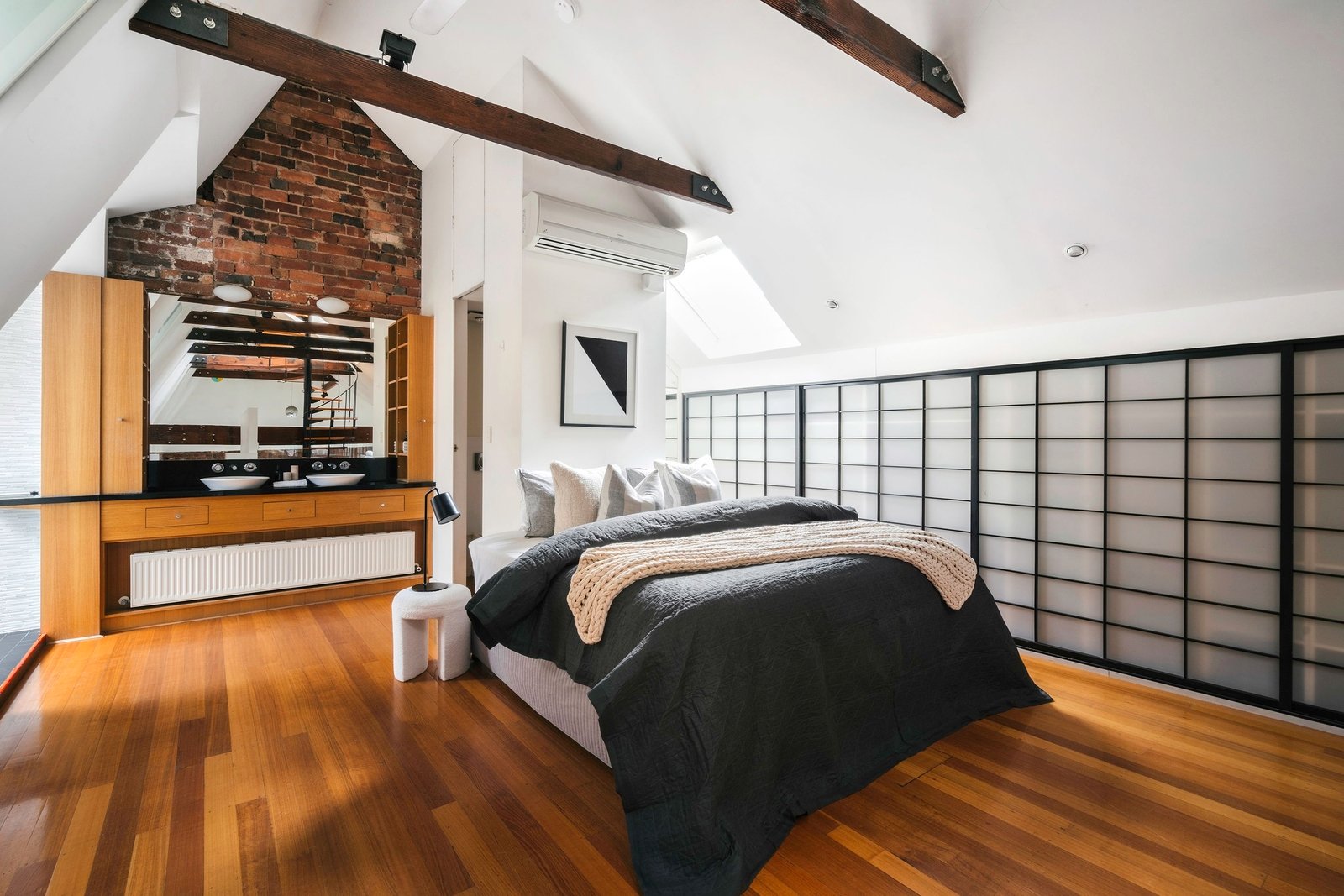 Real Estate and Property in 372 Gore Street, Fitzroy, VIC