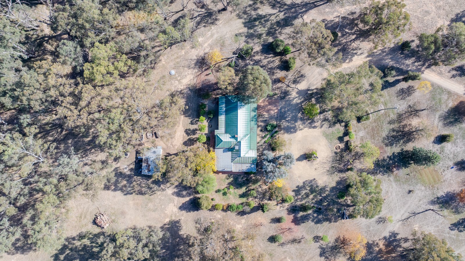 372 Old Trunk Road THE ROCK 24